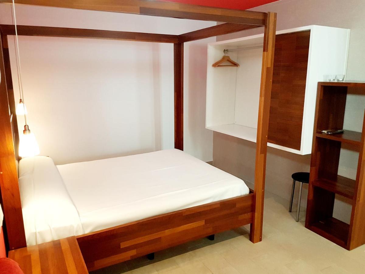 Apartamentos El Arrecife Коніль-де-ла-Фронтера Екстер'єр фото